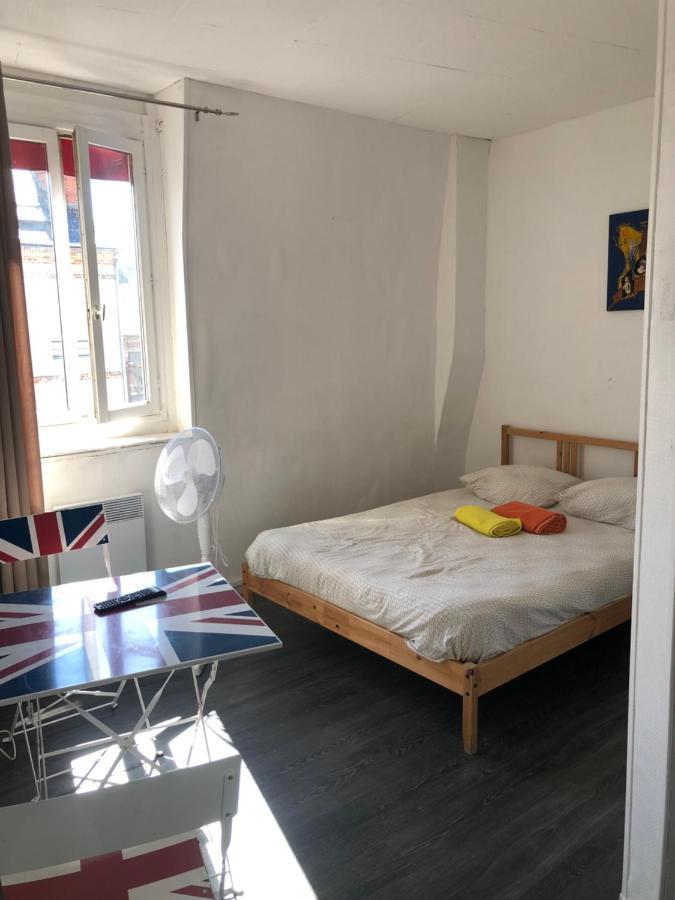 Les Demoiselles Hotel Honfleur Esterno foto
